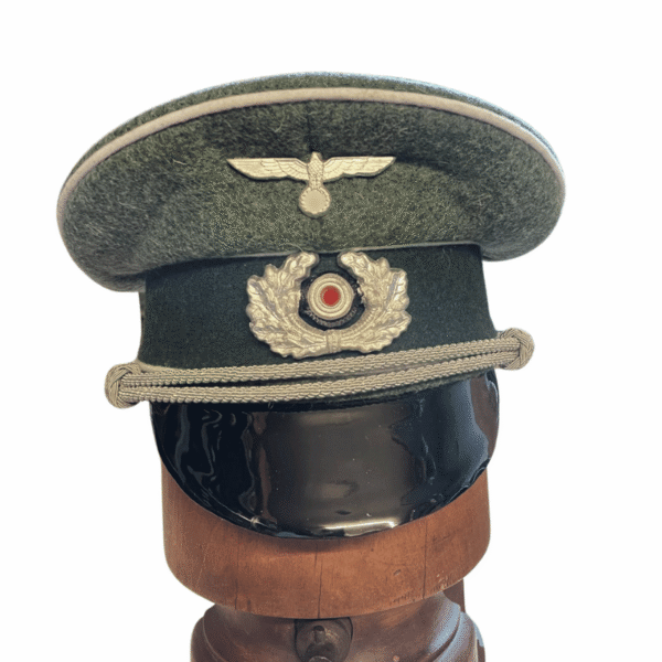 casquette-officier-wehrmacht-infanterie-reproduction-schirmmutze-1935-1945