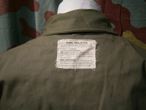 Veste-m43-us-Americaine-Deuxieme-Guerre-WW2-Americain-M43-Field-Veste-Airborne-7.jpg Veste US M-1943 Field Jacket Premium - Reproduction WW2