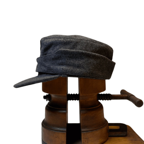 Casquette M42 Luftwaffe – Reproduction Historique "1 Bouton" – WW2 (Bleu Gris)
