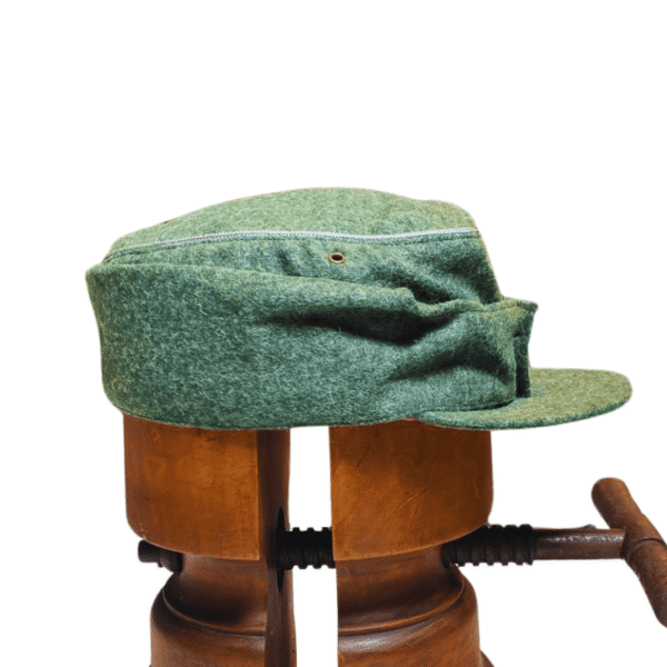 Casquette Allemande M43 Officier "Adler BeVo" - Militaria WW2